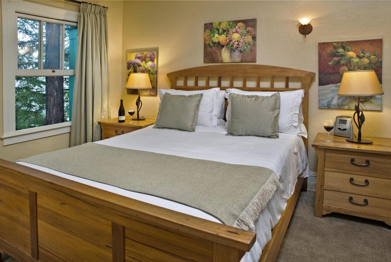 Applewood Inn Guerneville Room photo